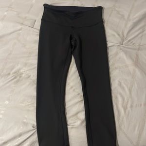Size 4 Navy/Black Reversible Leggings